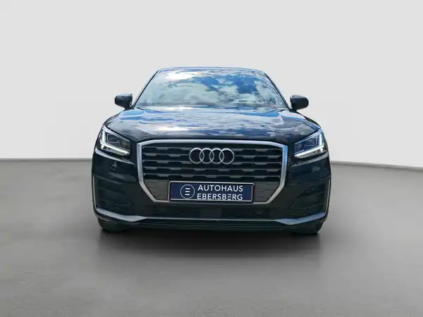 AUDI Q2 (3/16)