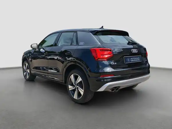 AUDI Q2 (7/16)