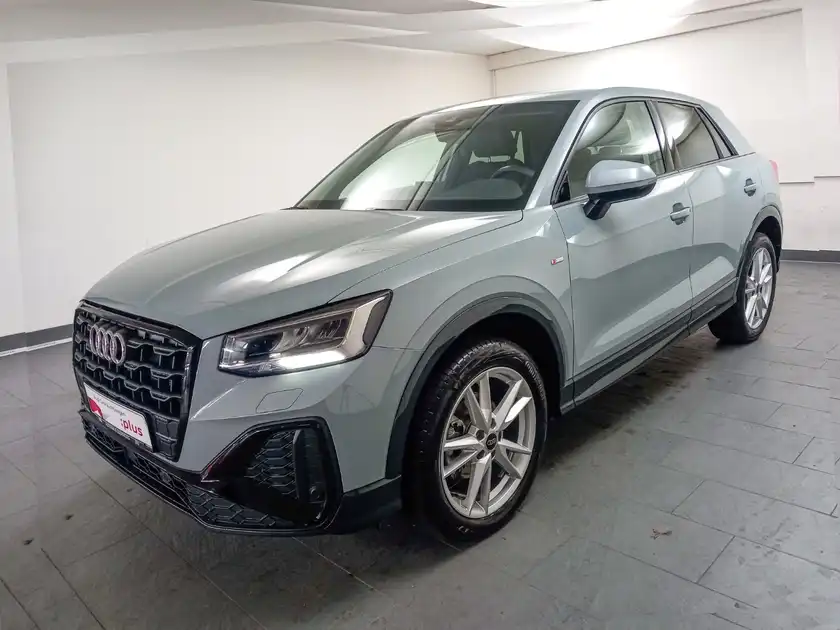 AUDI Q2 (1/18)