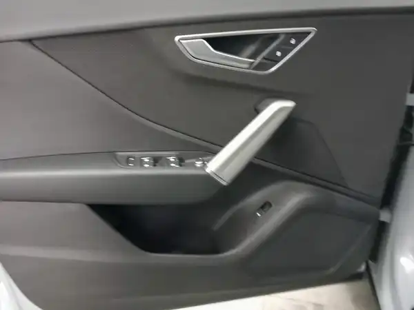 AUDI Q2 (8/18)