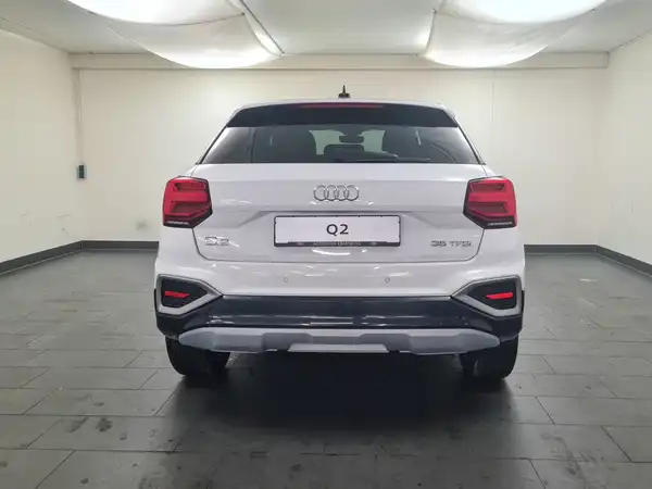 AUDI Q2 (6/19)