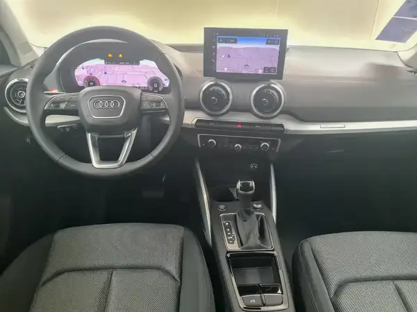 AUDI Q2 (10/19)