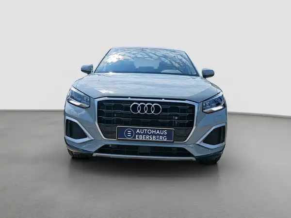 AUDI Q2 (3/3)