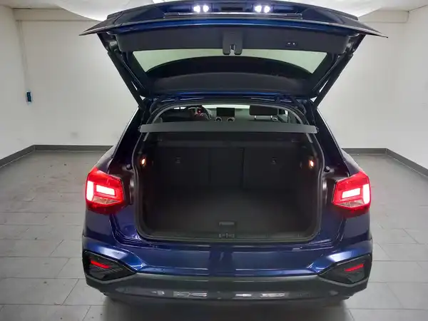 AUDI Q2 (13/15)