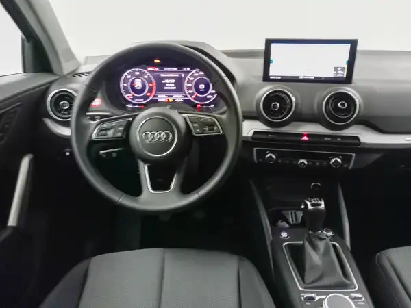 AUDI Q2 (13/20)