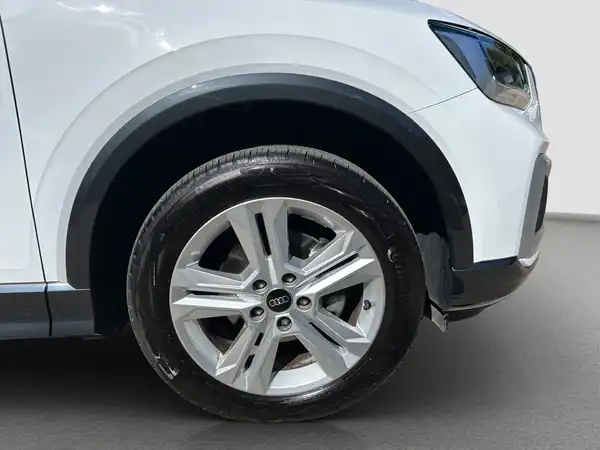 AUDI Q2 (16/16)
