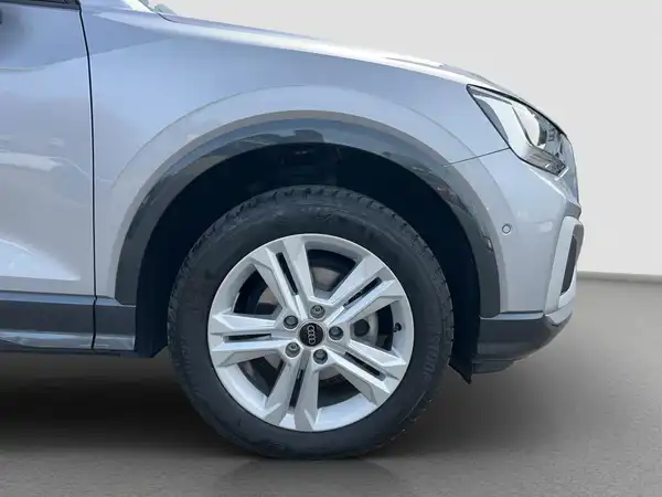 AUDI Q2 (16/16)