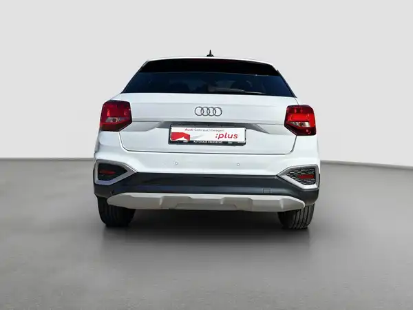 AUDI Q2 (6/16)