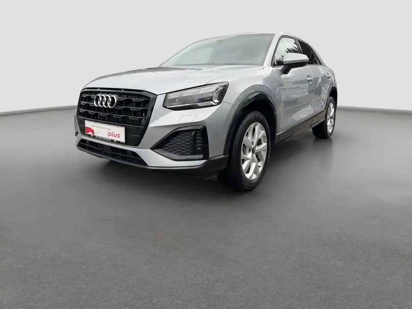 AUDI Q2 (1/16)