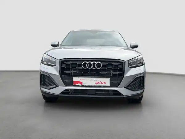 AUDI Q2 (3/16)