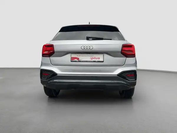 AUDI Q2 (6/16)
