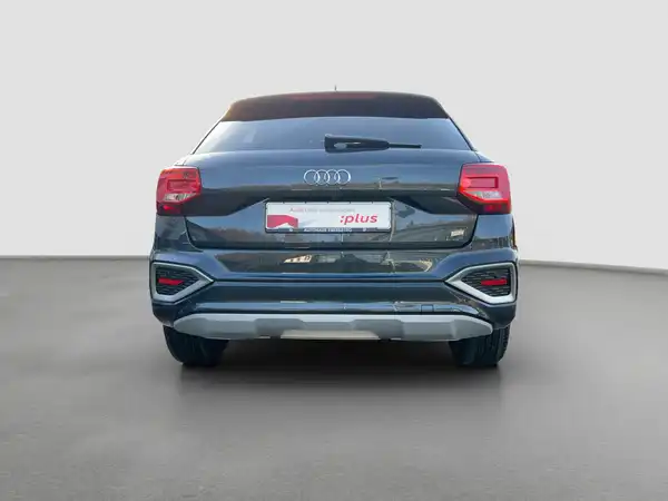 AUDI Q2 (6/16)