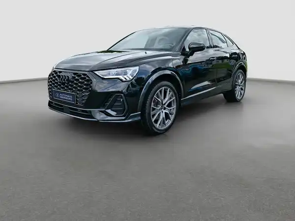 AUDI Q3 SPORTBACK (1/17)