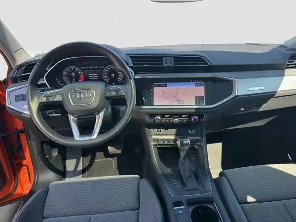 AUDI Q3 SPORTBACK (10/17)