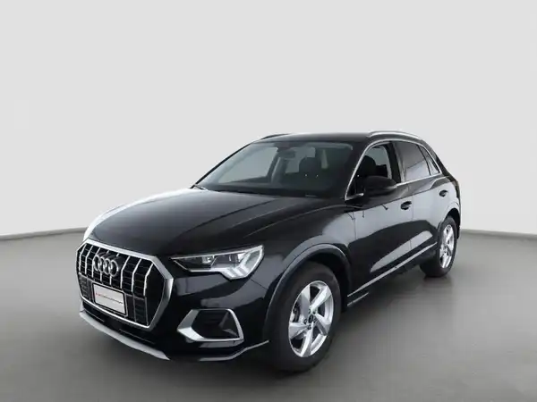 AUDI Q3 (1/5)