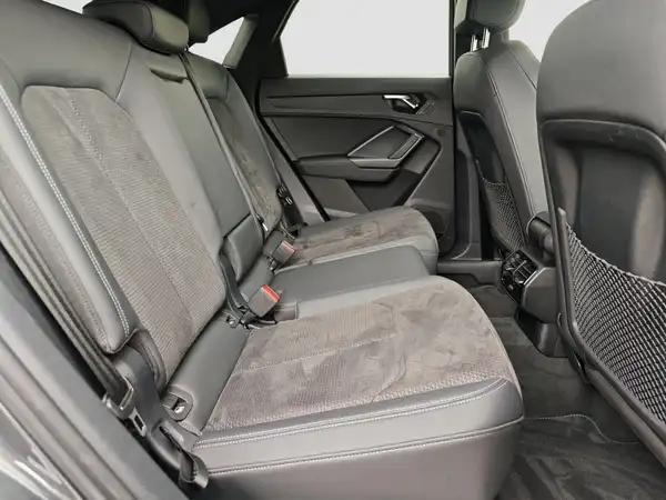AUDI Q3 SPORTBACK (16/17)