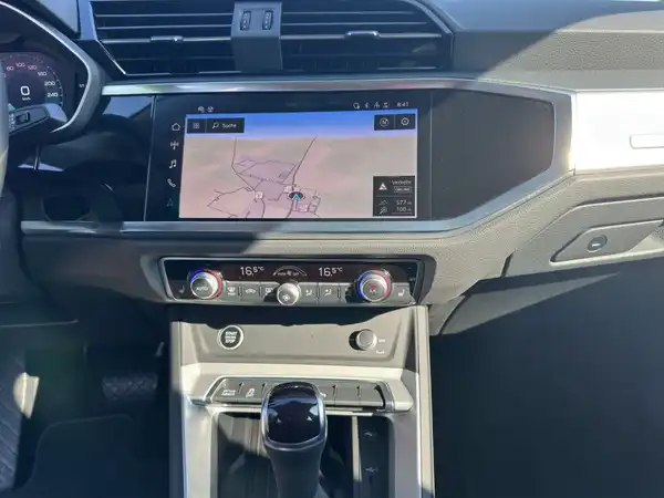 AUDI Q3 SPORTBACK (12/16)