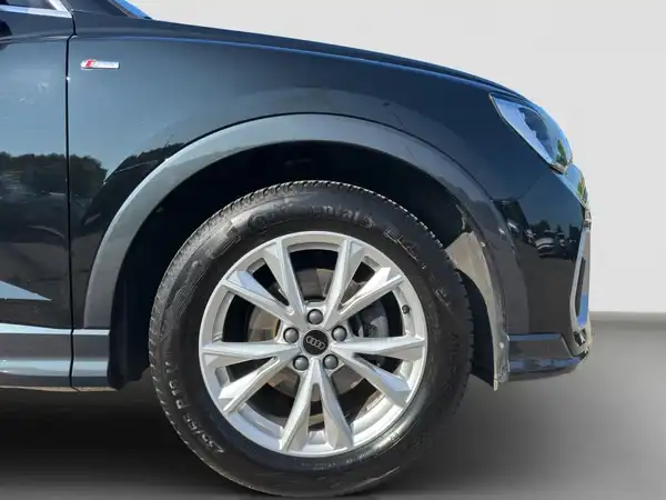 AUDI Q3 SPORTBACK (16/16)