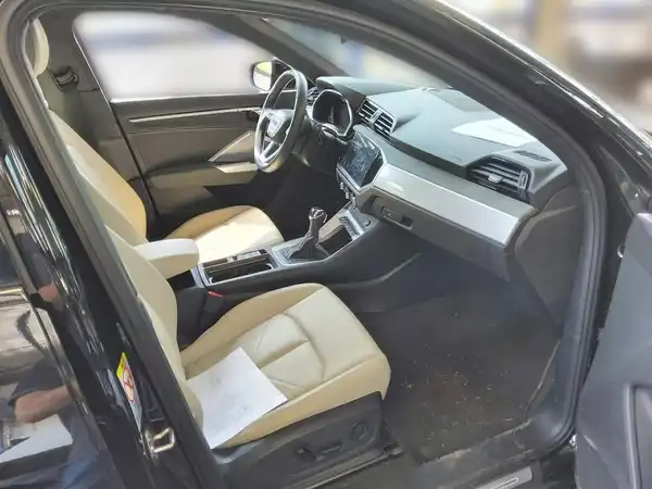 AUDI Q3 SPORTBACK (4/4)