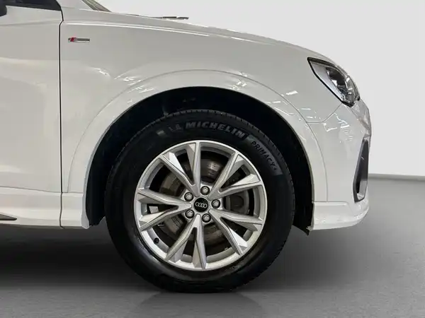 AUDI Q3 (16/16)