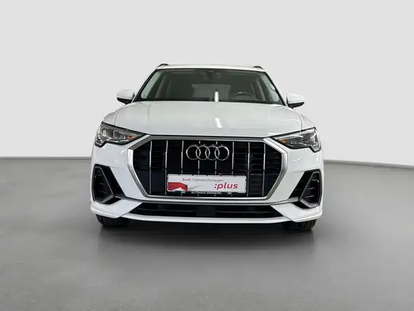 AUDI Q3 (3/16)