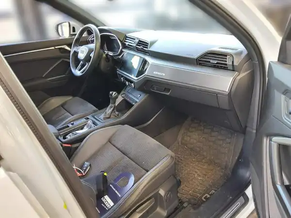 AUDI Q3 (4/4)