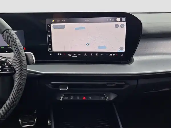 AUDI Q3 SPORTBACK (12/17)