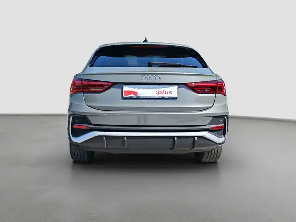 AUDI Q3 SPORTBACK (6/16)