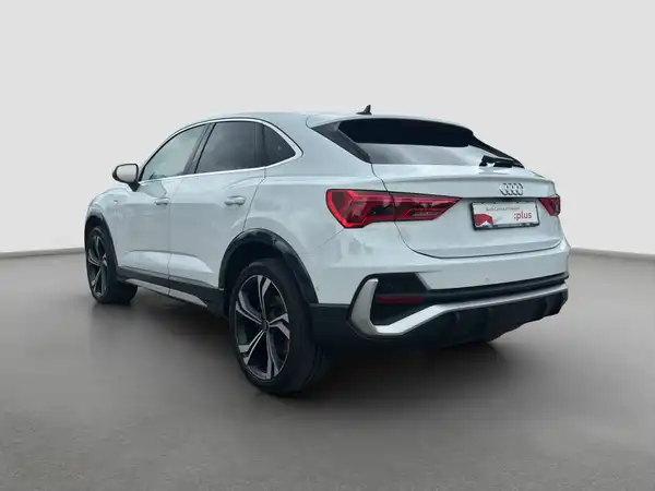 AUDI Q3 SPORTBACK (7/16)
