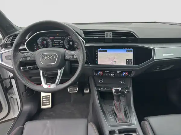 AUDI Q3 SPORTBACK (10/16)
