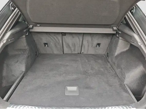 AUDI Q3 (13/16)