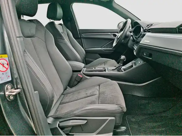 AUDI Q3 (14/16)