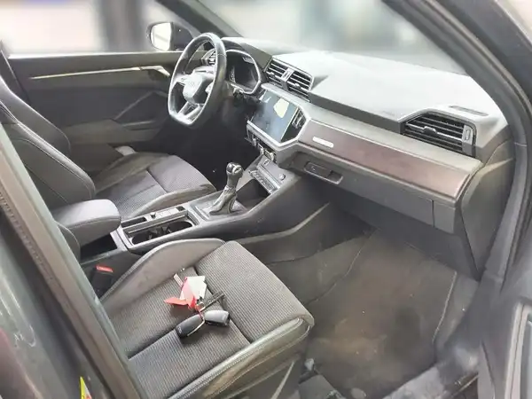 AUDI Q3 (4/4)