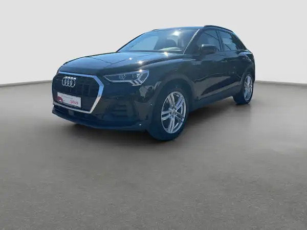 AUDI Q3 (1/16)