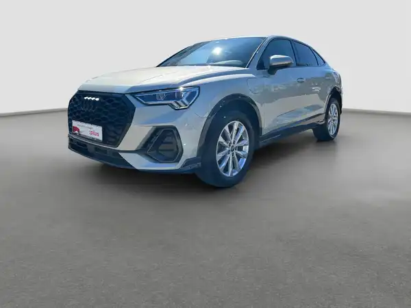 AUDI Q3 SPORTBACK (1/16)