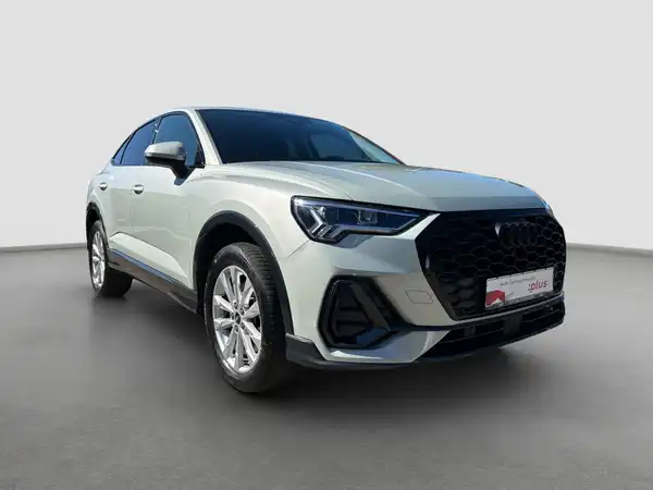 AUDI Q3 SPORTBACK (4/16)