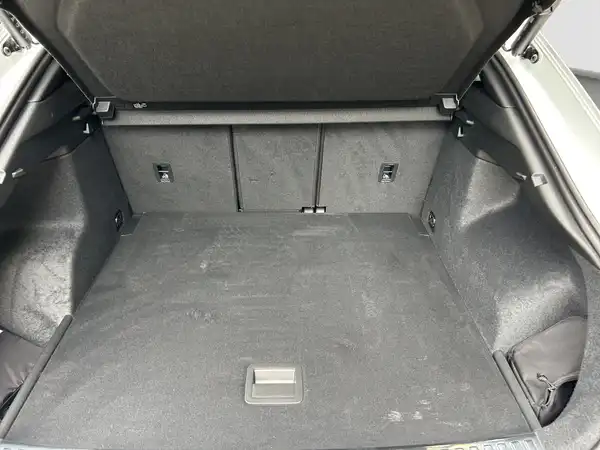 AUDI Q3 SPORTBACK (13/16)