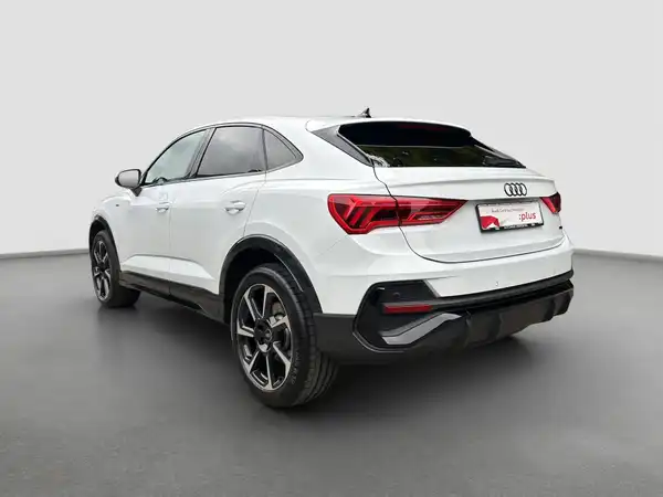 AUDI Q3 SPORTBACK (7/16)