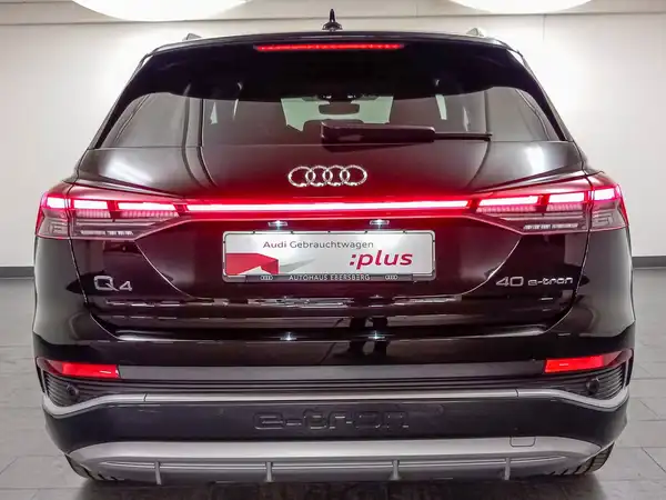 AUDI Q4 E-TRON (6/22)