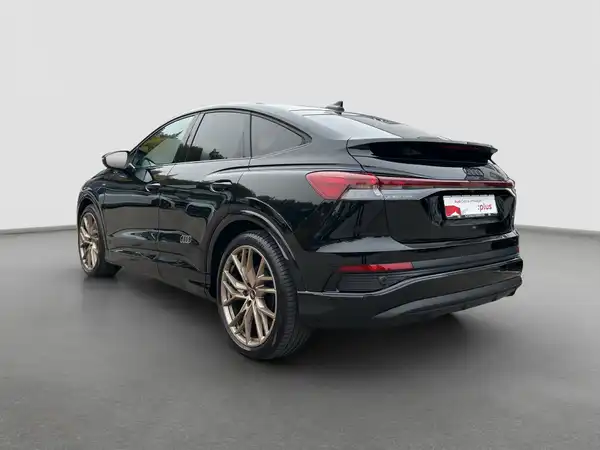 AUDI Q4 SPORTBACK (7/16)