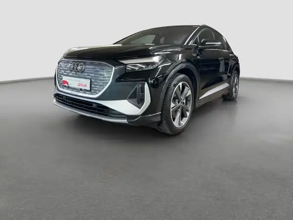 AUDI Q4 E-TRON (1/16)