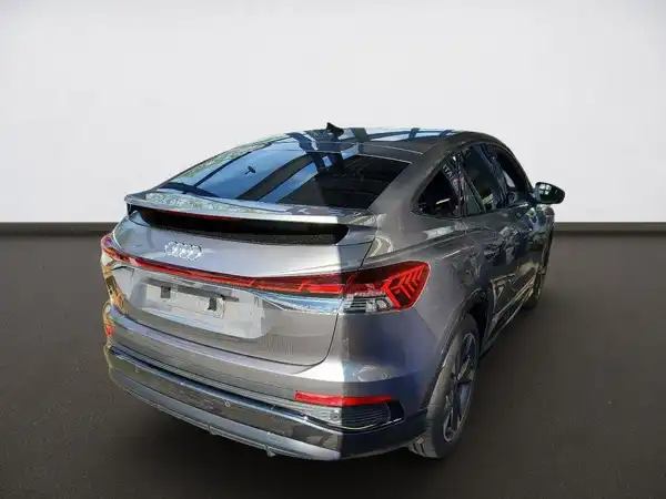 AUDI Q4 SPORTBACK (3/4)