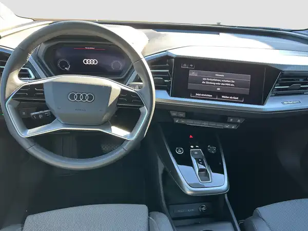 AUDI Q4 SPORTBACK (10/16)