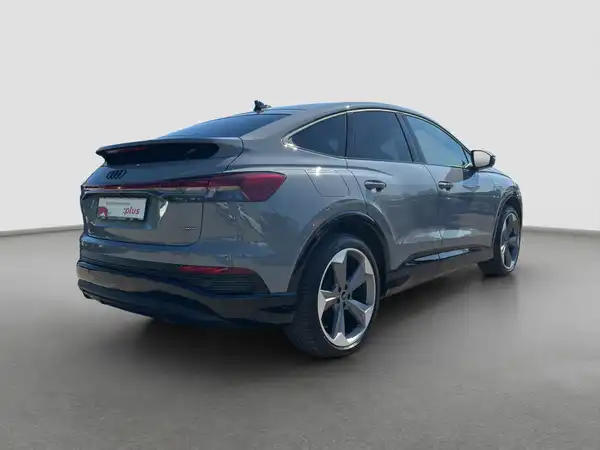 AUDI Q4 SPORTBACK (5/16)