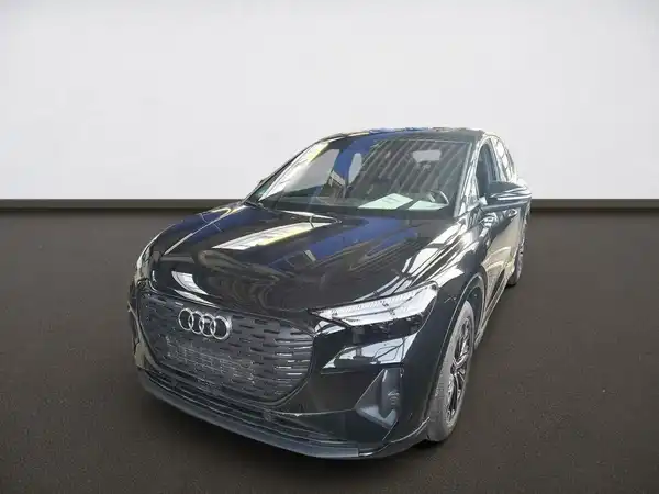 AUDI Q4 SPORTBACK (1/4)
