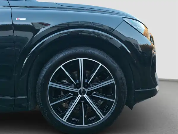 AUDI Q4 SPORTBACK (16/16)