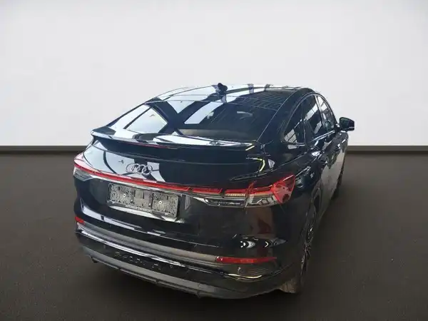 AUDI Q4 SPORTBACK (3/4)