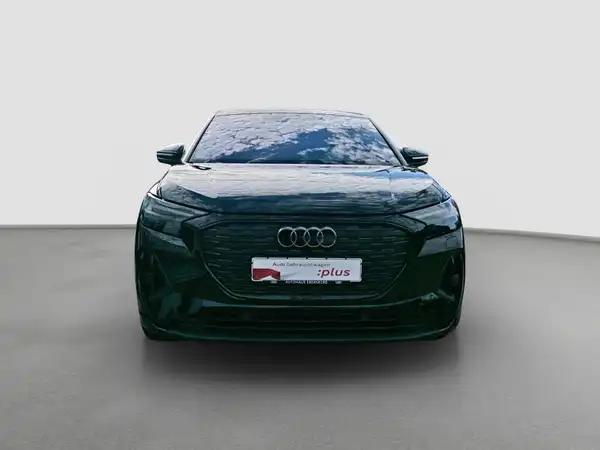 AUDI Q4 SPORTBACK (3/16)
