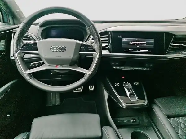 AUDI Q4 SPORTBACK (10/17)