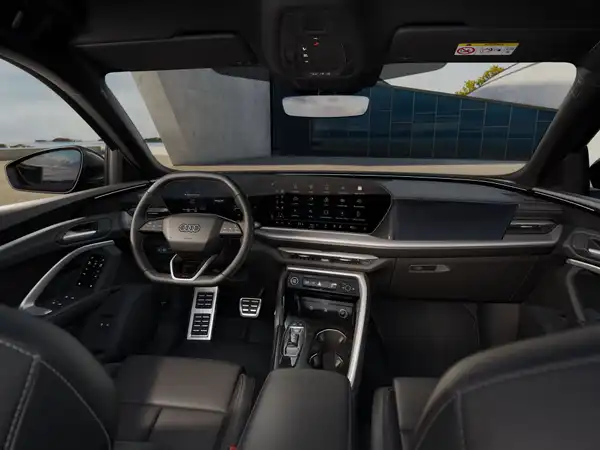 Audi Q5 SUV e-hybrid (3/3)
